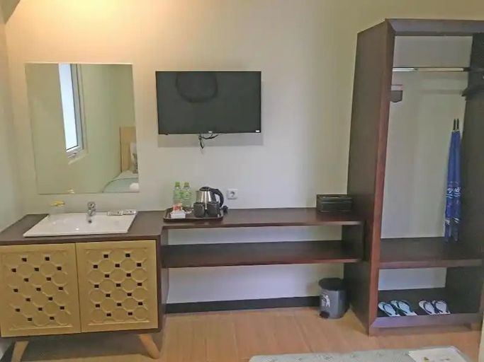 Bedroom 5, River Walk Urban Camping House, Kendal