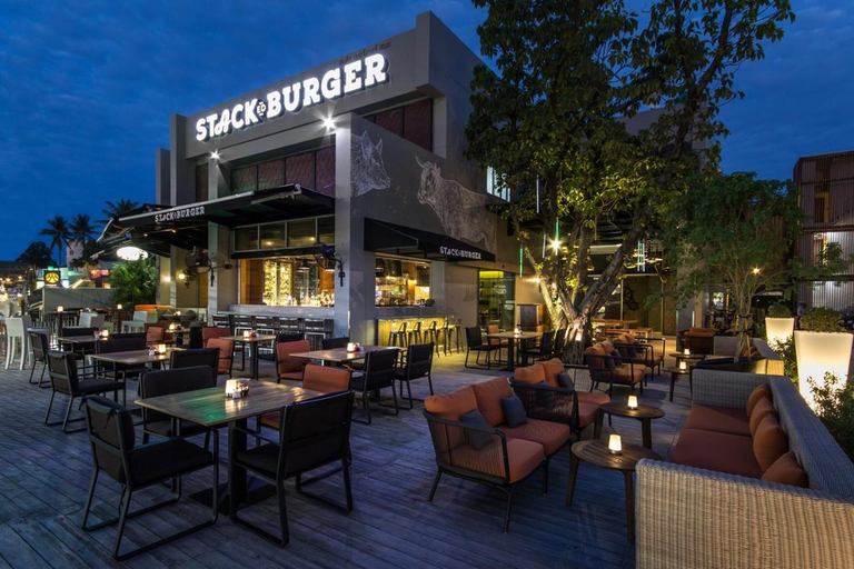 Food & Drinks, Ozo Hotel, Pattaya