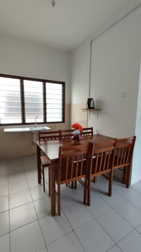Others 4, Pusing Holiday Apartment, Kinta