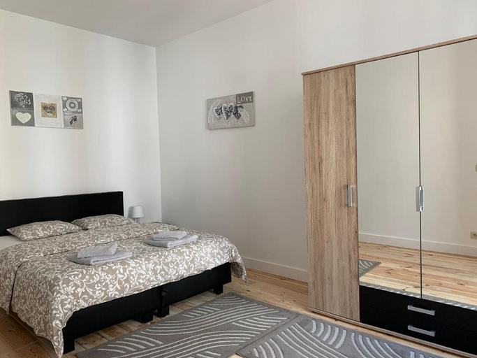 Bedroom, Modern Apartment First Floor, Bruxelles