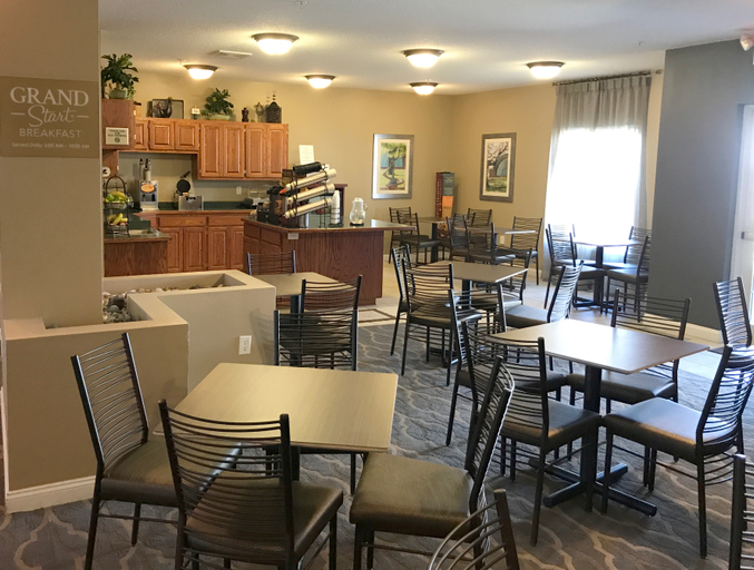 Food & Drinks 5, GrandStay Hotel & Suites Ames, Story