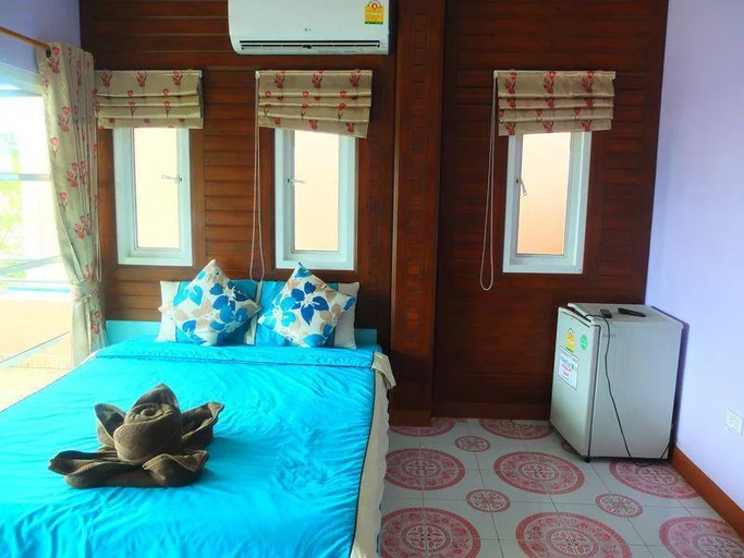 Bedroom 2, Baan Tonpai Koh Larn, Pattaya