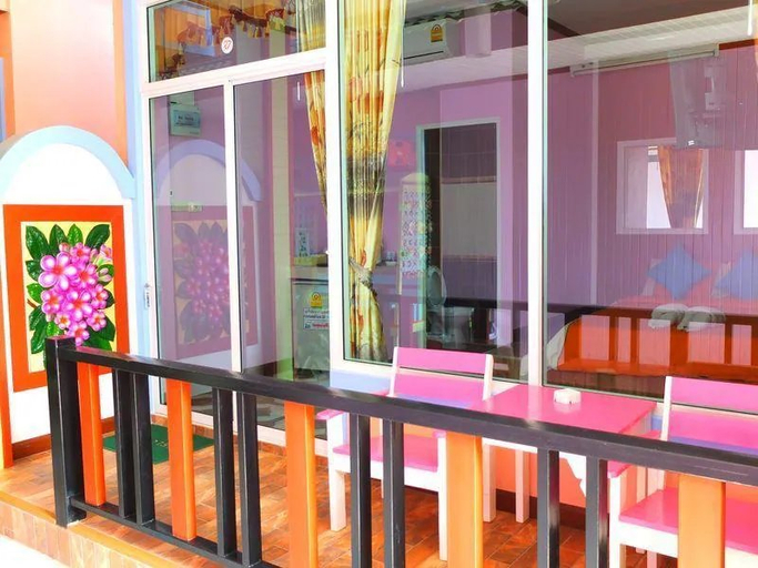 Others 5, Baan Tonpai Koh Larn, Pattaya