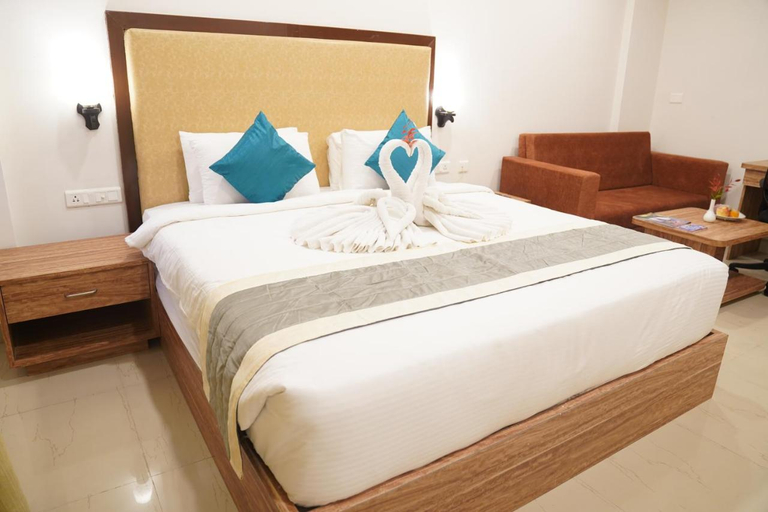 Bedroom 3, Seven Hills Hotel, Puri