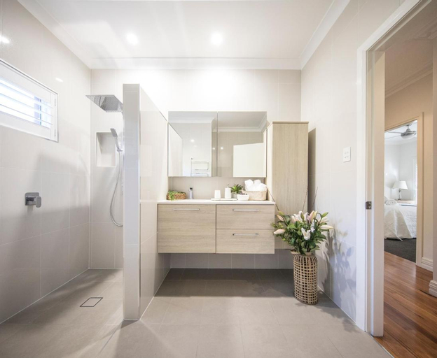 Bedroom 2, Diggers Beach Cottage, Coffs Harbour - Pt A