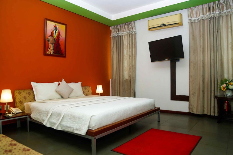 Bedroom 2, Maxlot Hotel, Accra
