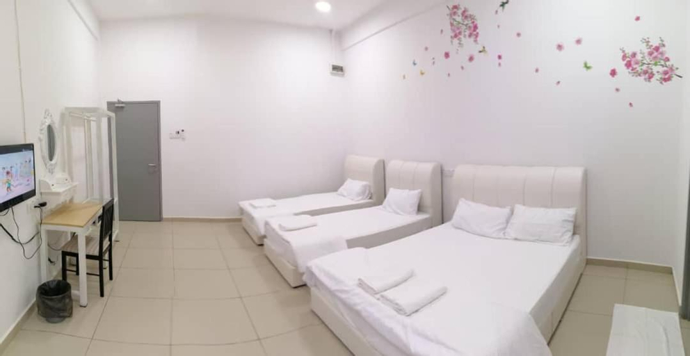 Bedroom, Lake Castle, Kuantan
