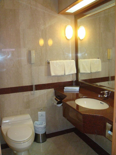 Bathroom 4, Grand Palace Hotel Miri, Miri