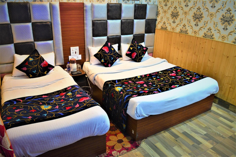Bedroom 3, Hotel Star of Kashmir, Srinagar