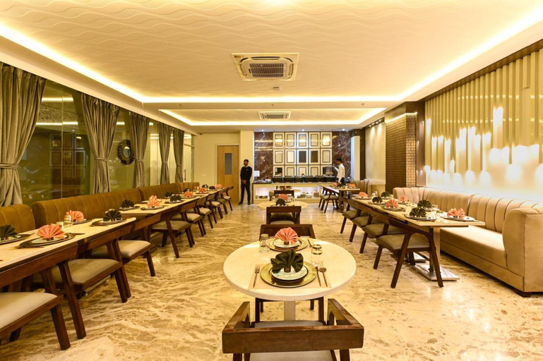 Food & Drinks 4, Hotel Avalon Palms Agra, Agra