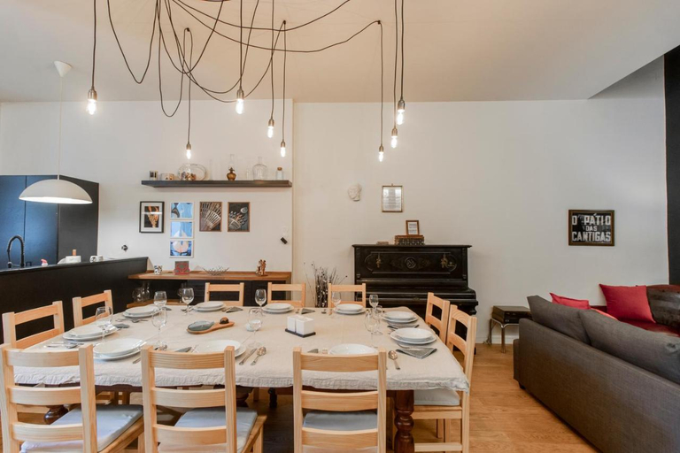Food & Drinks, Music Shell by LovelyStay, Porto
