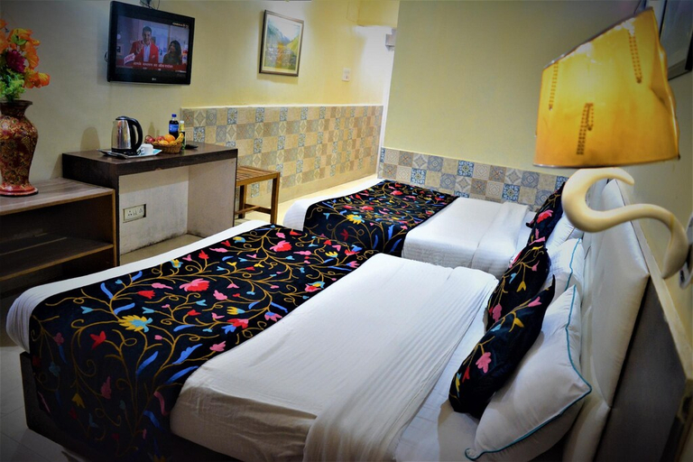 Bedroom 5, Hotel Star of Kashmir, Srinagar