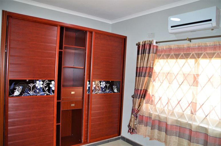 Others 5, River Villas, Lilongwe City