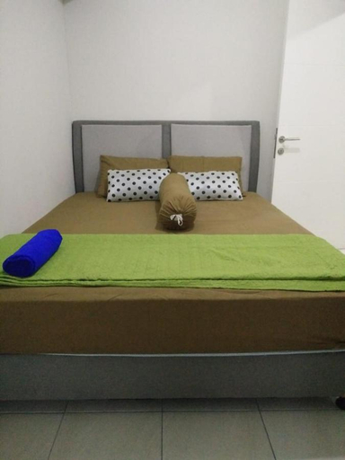 Bedroom, Simply Minimalist 2Br the Springlake Apartment, Bekasi
