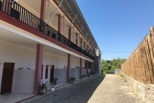 Exterior & Views 2, OYO 92603 Lidya Homestay, West Manggarai
