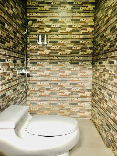 Bathroom, Lakeview Cottage and Restaurant , Bangli