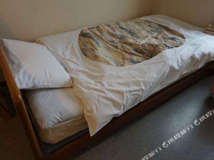 Bedroom 3, Business Hotel Hiyoshi Amawaka No Ie, Nantan