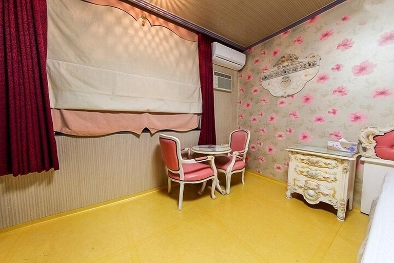 Bedroom 2, Carlsbed Motel, Goseong