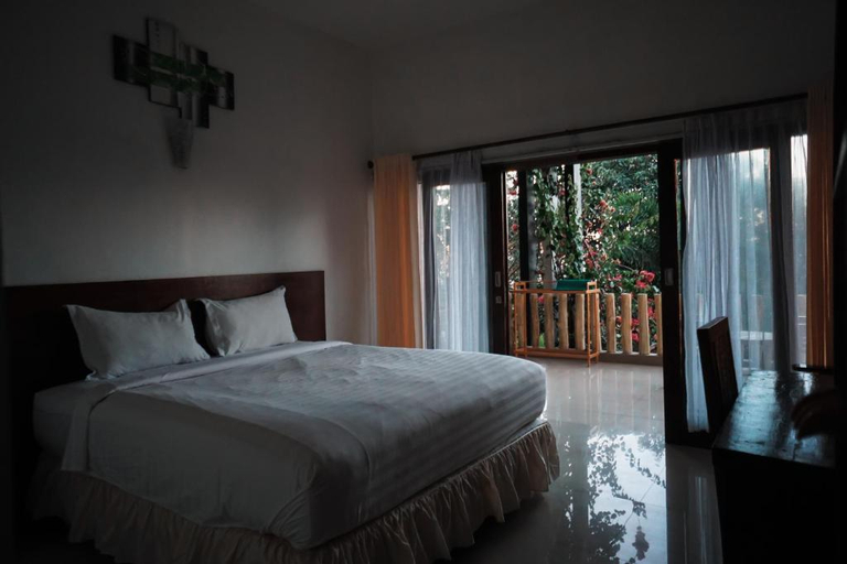 Bedroom 2, Rudy Trekker Guest House, Lombok