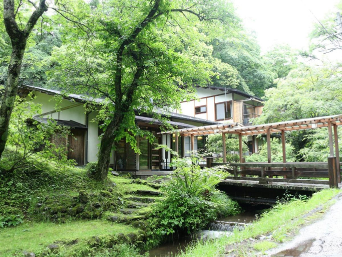 Others 5, Kose Onsen, Karuizawa