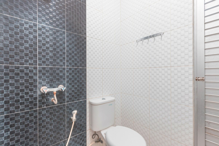 Bathroom 5, Cempaka, Bekasi