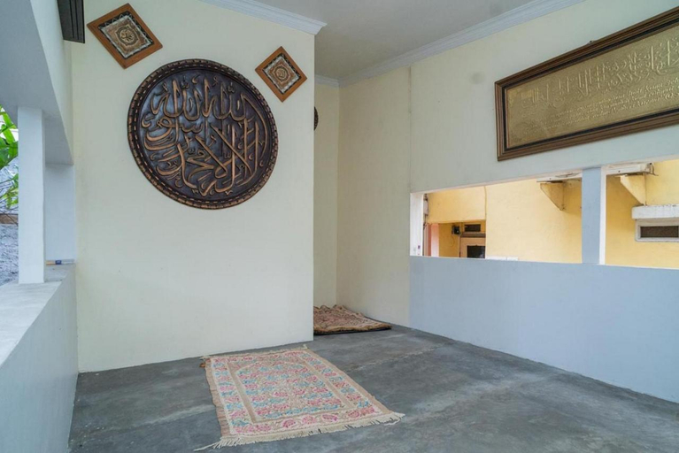 Others 5, Sabar Mansion 22, South Jakarta