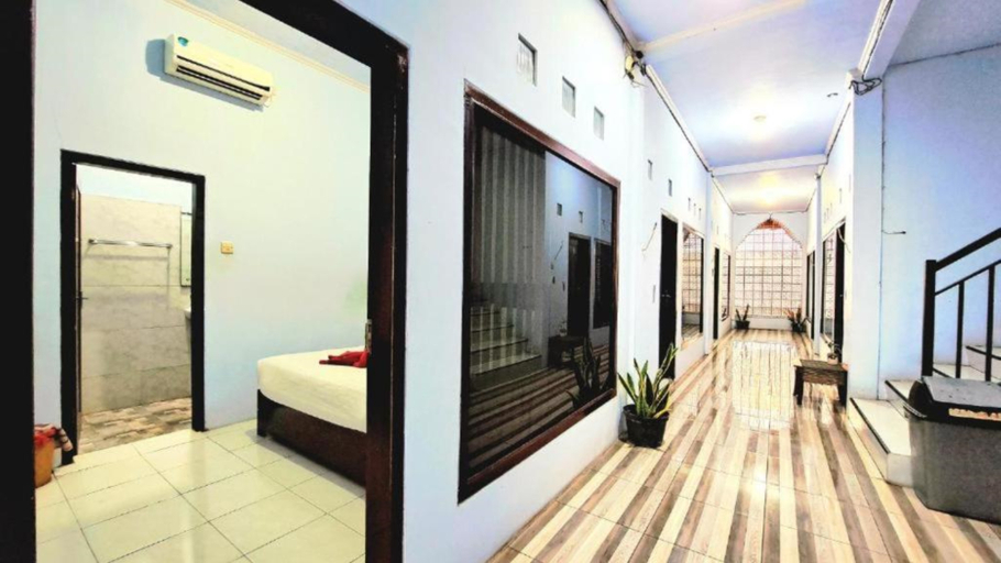 Others, Moncera House, Banyuwangi