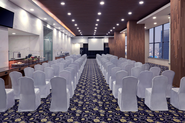 Business Facilities 27