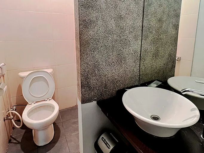 Bedroom 3, Grand Global Hotel, Palangkaraya