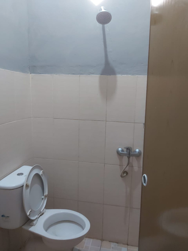 Bathroom 4, HOTEL PIKNIK KLATEN, Klaten