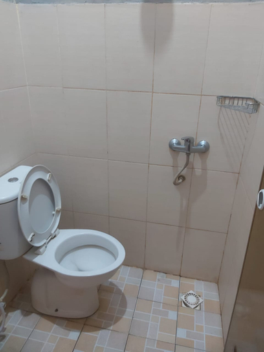 Bathroom 5, HOTEL PIKNIK KLATEN, Klaten