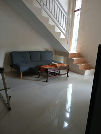 Others 3, Villa Tsany Syariah Batu Malang, Malang