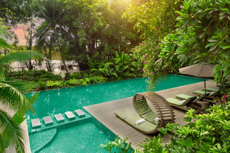 An Lam Retreats Saigon River, Thuận An