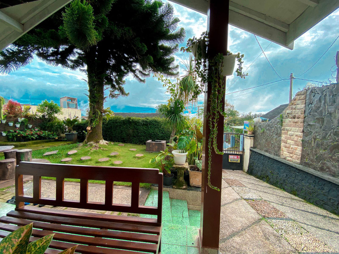 Others 4, Villa Kencana 1, Malang