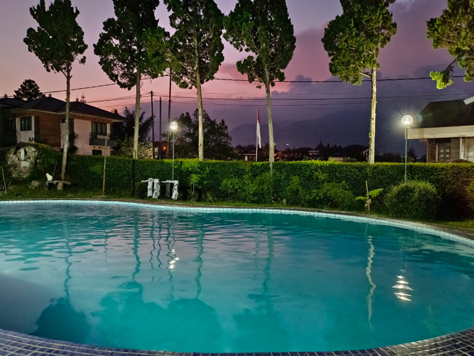 Exterior & Views 2, Bella Vista - Spacious Villa at Puncak, Bogor