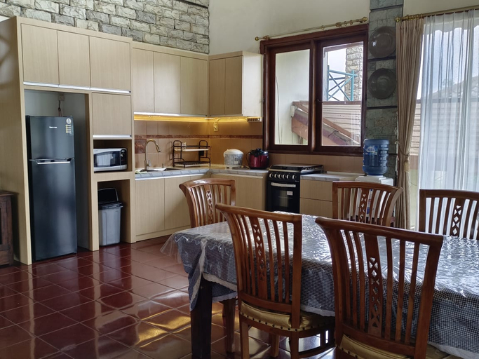 Others 5, Bella Vista - Spacious Villa at Puncak, Bogor