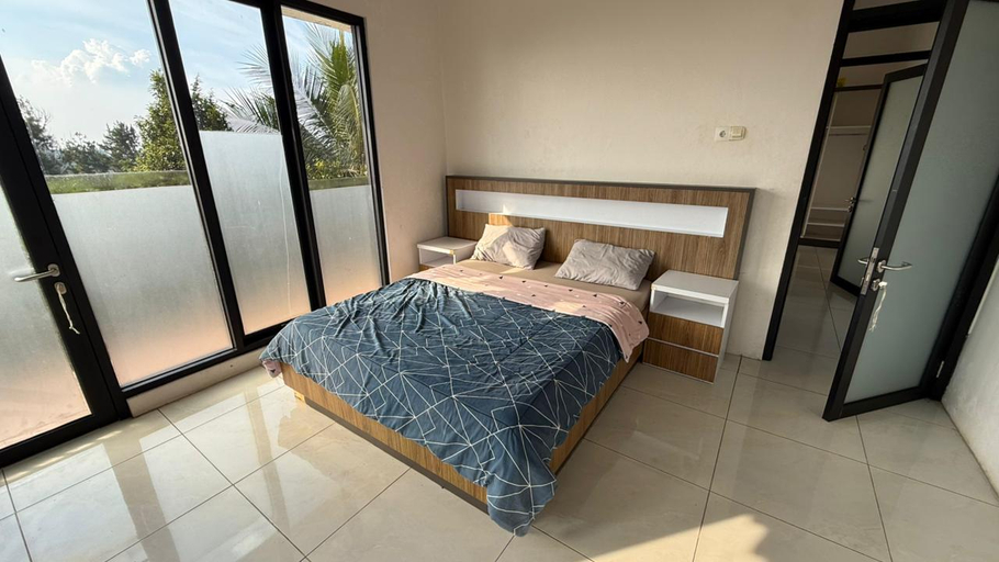 Bedroom 2, Villa Esera 6BR Puncak, Bogor