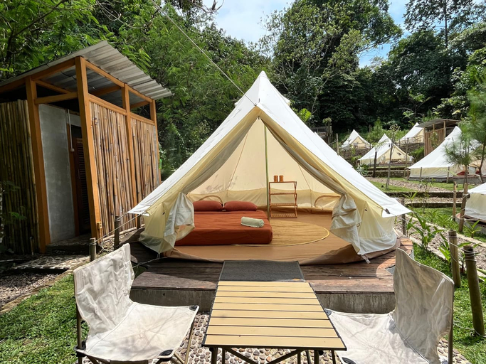 Bedroom 2, Bunihayu Forest, Subang