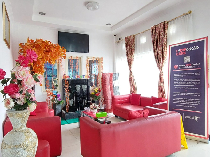 Others 2, Mami Hotel, Solok
