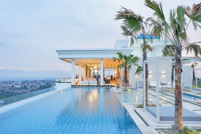 Sport & Beauty, Best Studio with Jacuzzi at Art Deco By Travelio, Bandung