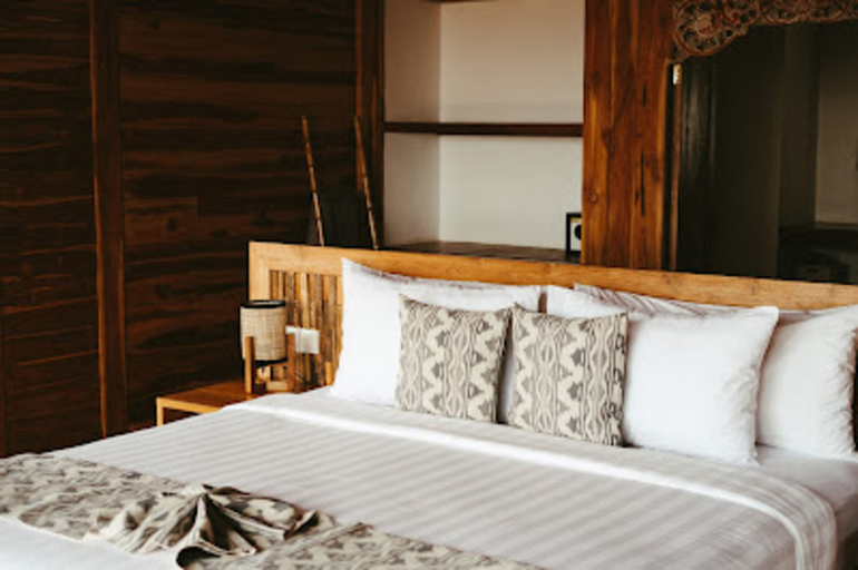 Bedroom, KERTASARI LODGE, West Sumbawa