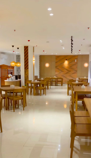 Food & Drinks, Superior RBroom Bogorienze Resort BNR Bogor, Bogor