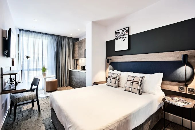 Bedroom 3, Citadines City Centre Liverpool, Sefton