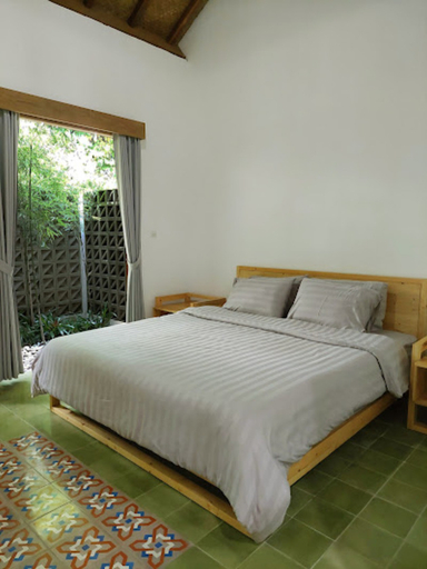 Others 3, Komoreya Guesthouse, Sleman