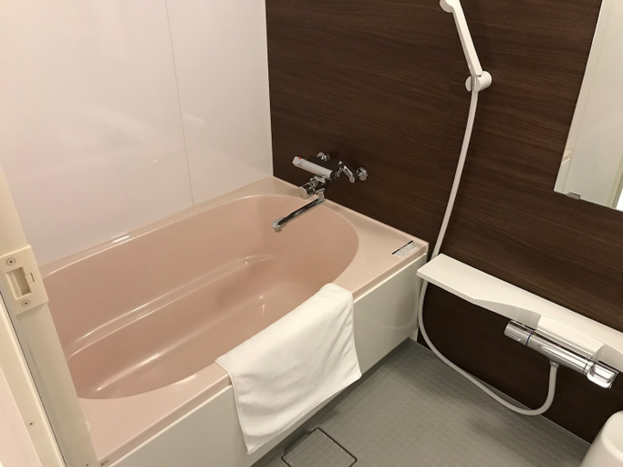 Bathroom 5, hotel BotiBoti (Formerly Hotel richrich), Osaka
