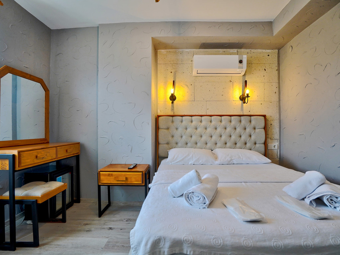 Bedroom 3, La Mira Suites Hotel Alaçatı, Çeşme