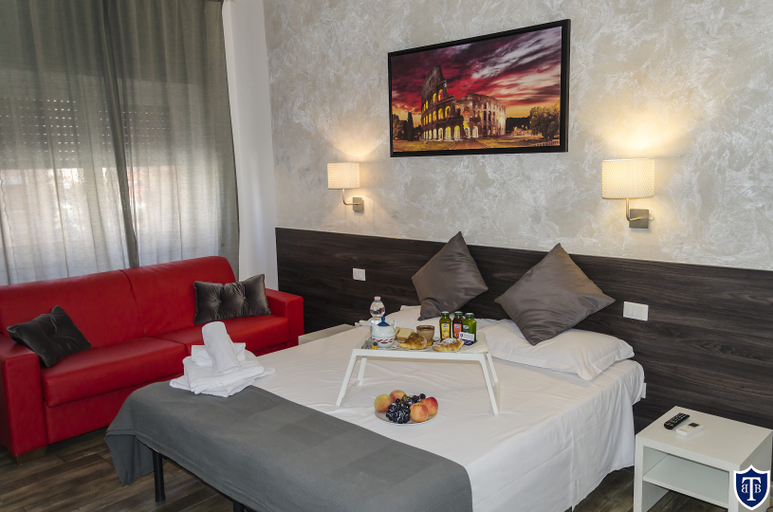Bedroom 3, TIBURTINA INN GUEST HOUSE, Rome