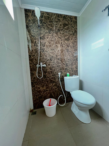 Bathroom, OASIS COTTAGE, Sukabumi