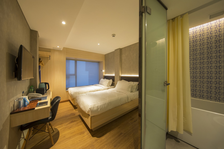 Bedroom 5, I Fu Hotel, Macao