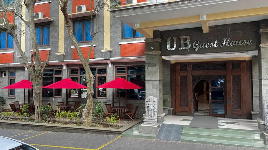 Exterior & Views 2, UB Guest House Malang, Malang